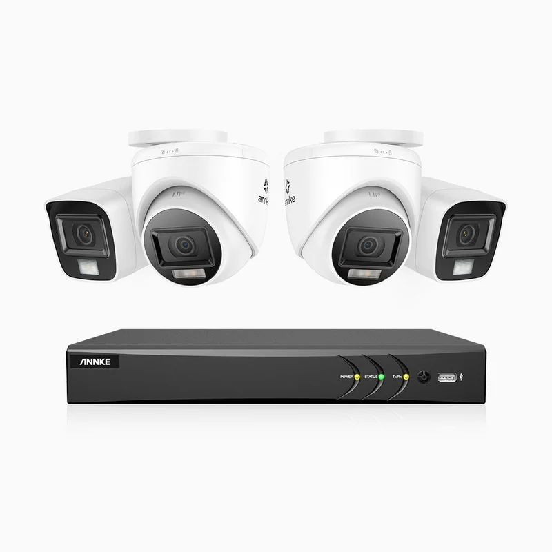 ADLK800 - Kit videosorveglianza analogica 8 canali 4K, 2 telecamera bullet e 2 telecamera turret, Visione notturna a doppia luce, 3840x2160@20fps, apertura superiore f/1.6, segnale di uscita 4-in-1, IP67