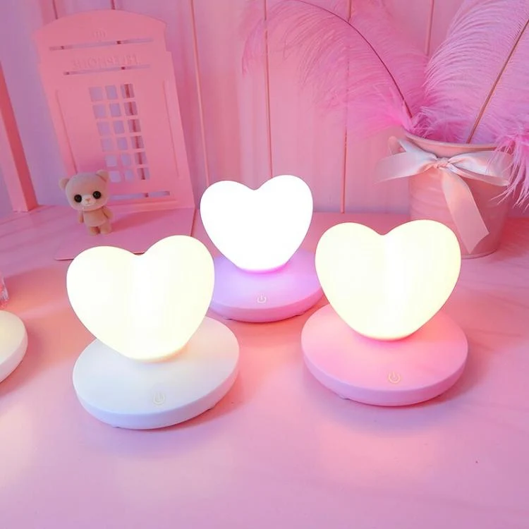 Lampada Notturna Emergenza Led Cuore Tavolo Batterie Usb Luce Notte Per Bambini