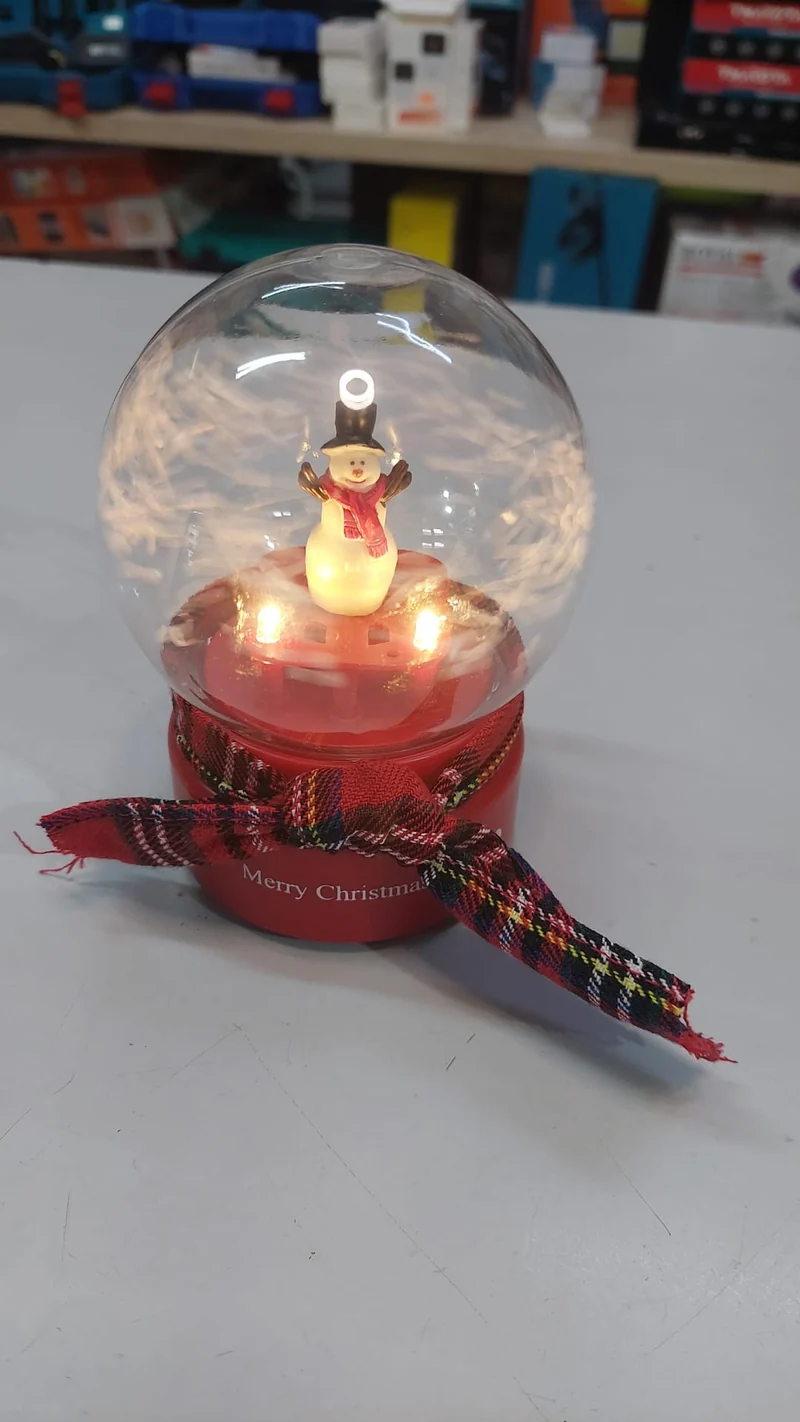 Sfera con luci e musica